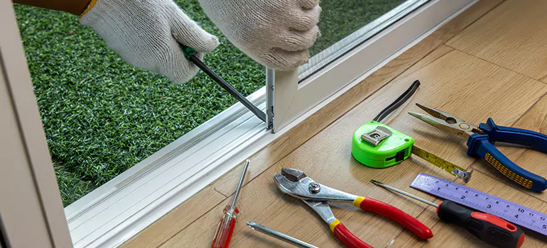 Window Hinge Repair in University, FL